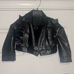New! Little kids moto crop jacket in black and silver. Size 3